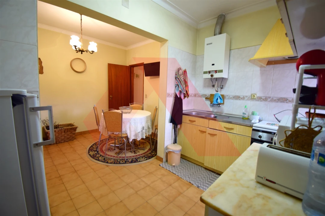 Quinta T3 para Venda em Covas e Vila Nova de Oliveirinha Foto 8