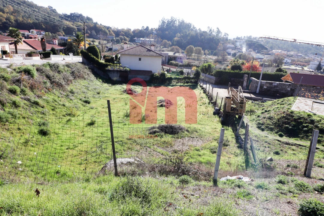 Terreno para Venda em Moreira de Conegos Foto 5