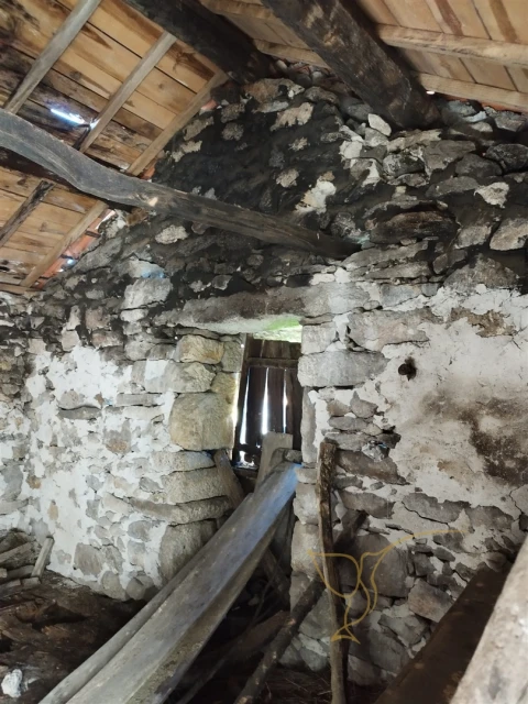 Moradia T0 para Venda em Castro Laboreiro e Lamas de Mouro