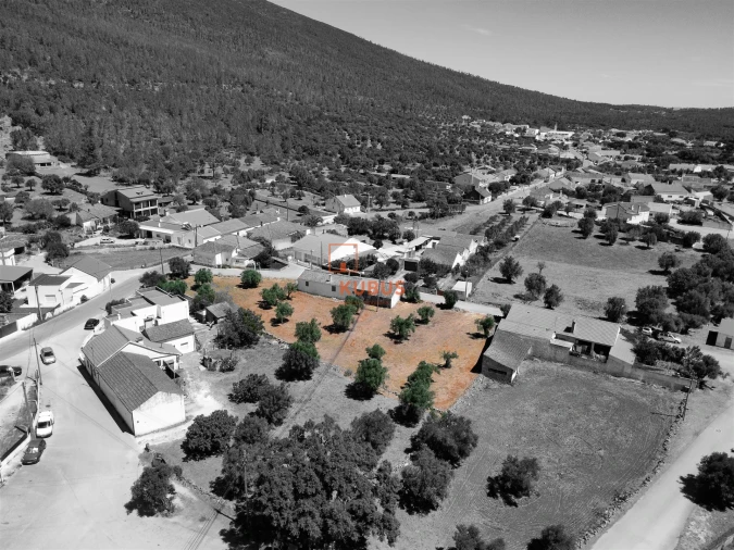 Terreno para Venda em Pedrogão Foto 1