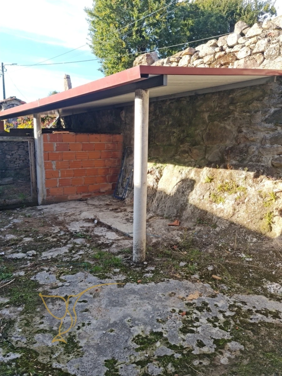 Moradia T0 para Venda em Romarigães Foto 4