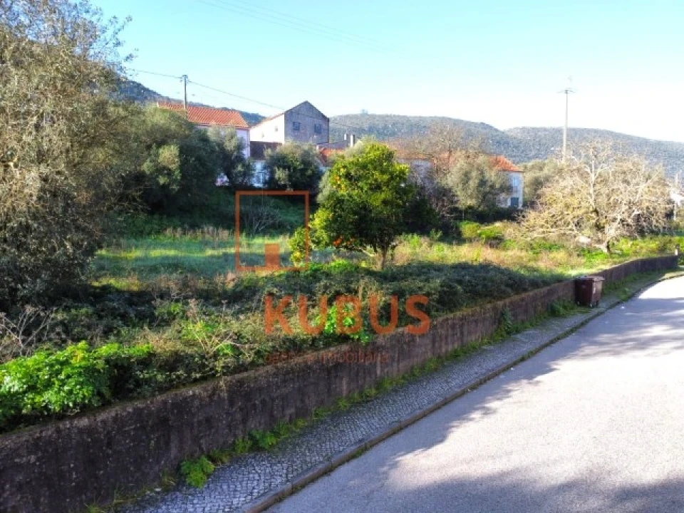 Terreno para Venda em Minde Foto 4