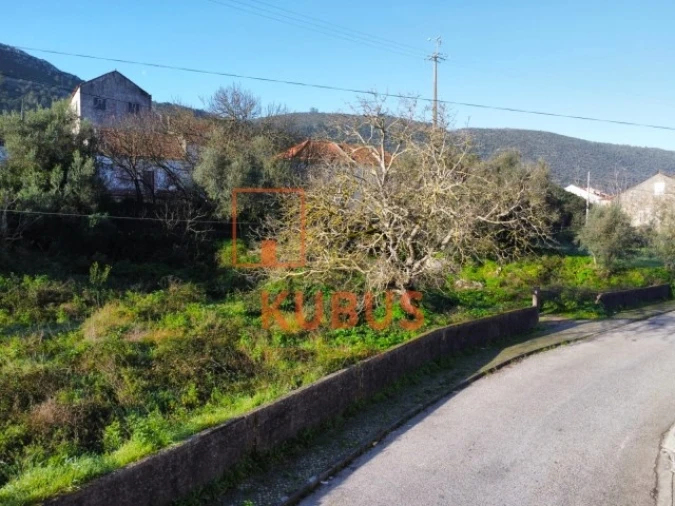 Terreno para Venda em Minde Foto 3