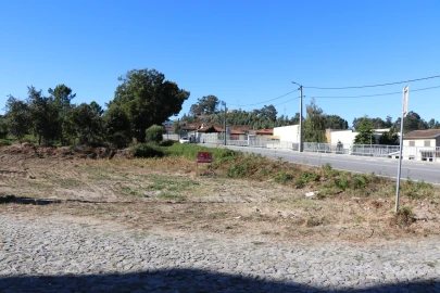 Terreno para Venda em Lustosa e Barrosas (Santo Estêvão)