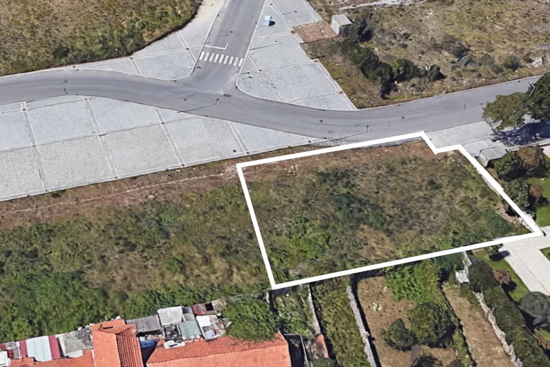 Terreno para Venda em Pedrouços Foto 1