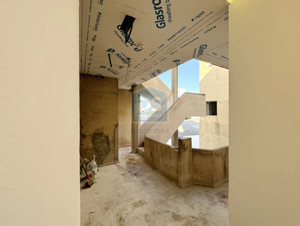Negócio para Venda em Faro (Sé e São Pedro) Foto 21