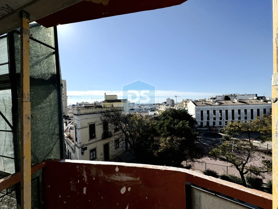 Negócio para Venda em Faro (Sé e São Pedro) Foto 2
