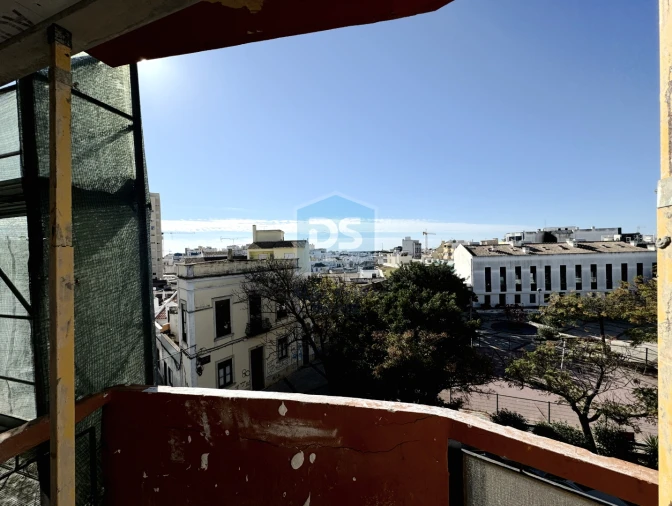 Negócio para Venda em Faro (Sé e São Pedro) Foto 2
