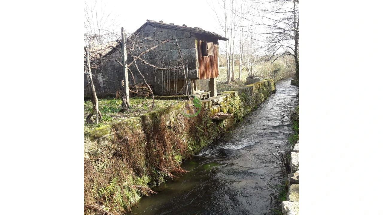 Moradia para Venda em Sabariz Foto 2