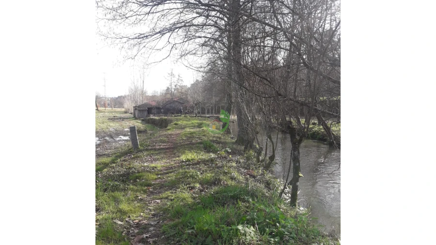 Moradia para Venda em Sabariz Foto 5