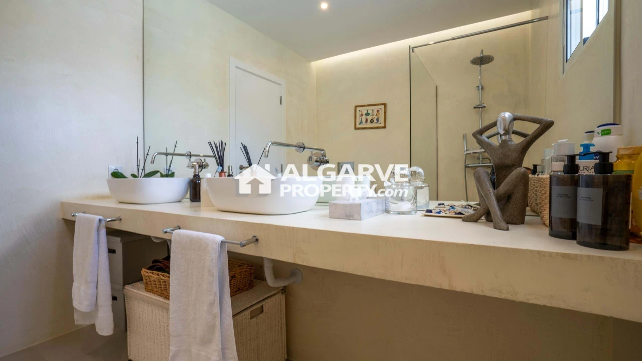 Moradia T5 para Venda em Boliqueime Foto 20