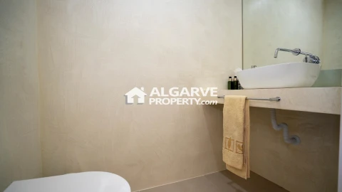 Moradia T5 para Venda em Boliqueime