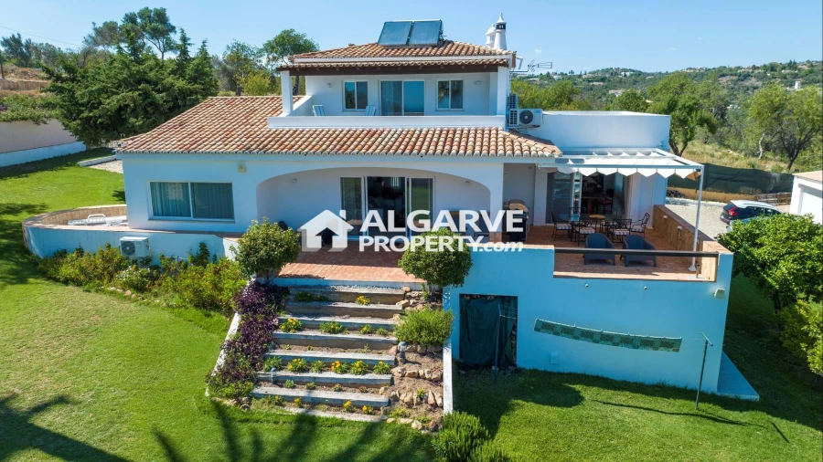 Moradia T5 para Venda em Boliqueime Foto 5