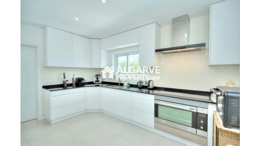 Moradia T5 para Venda em Boliqueime Foto 51