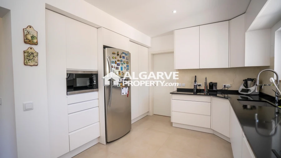 Moradia T5 para Venda em Boliqueime Foto 8