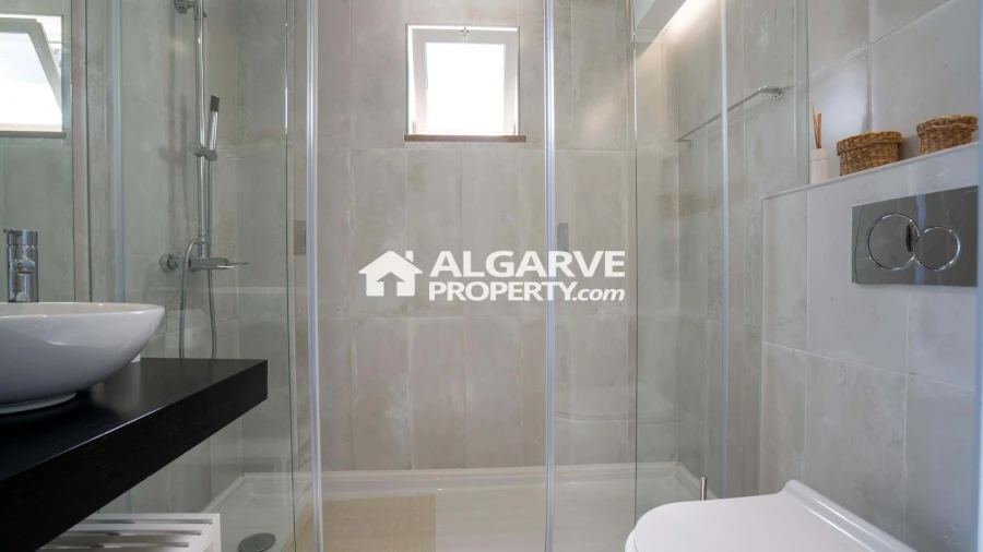 Moradia T5 para Venda em Boliqueime Foto 28