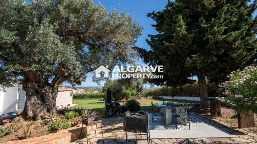 Moradia T5 para Venda em Boliqueime Foto 33