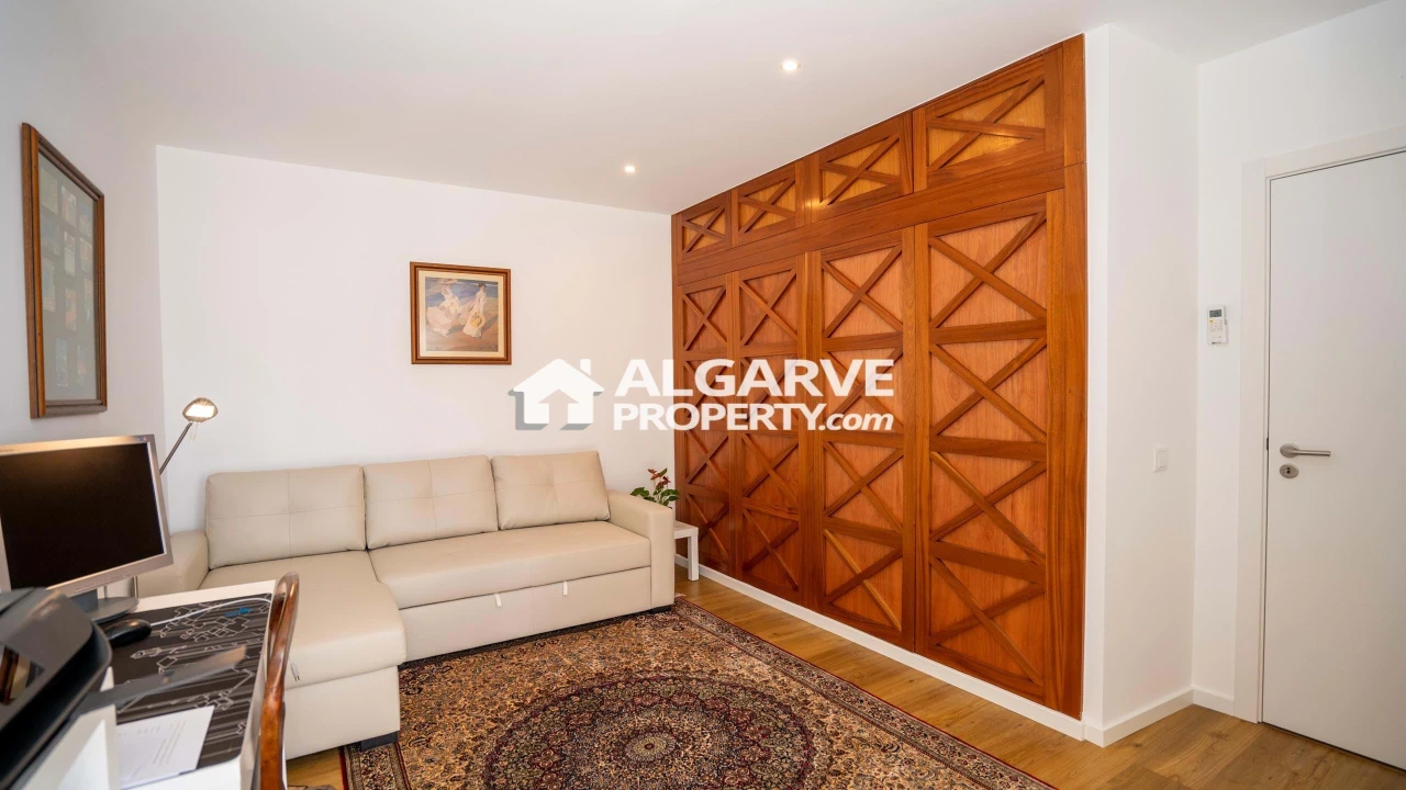 Moradia T5 para Venda em Boliqueime Foto 18