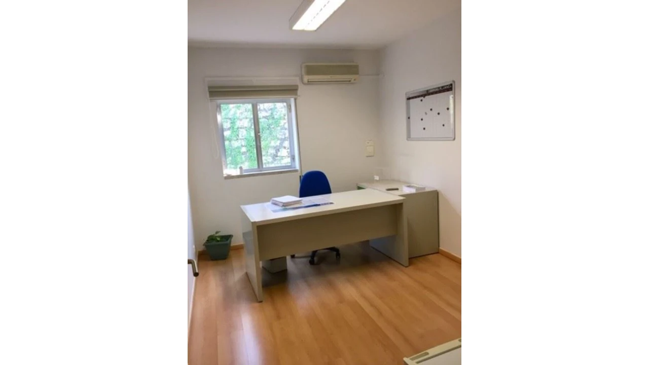 Escritório para Arrendamento em Leiria, Pousos, Barreira e Cortes Foto 10