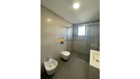 Apartamento T3 para Venda em Cedofeita, Santo Ildefonso, Sé, Miragaia, São Nicolau e Vitória