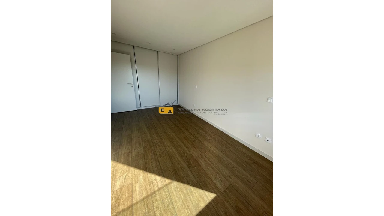 Apartamento T3 para Venda em Cedofeita, Santo Ildefonso, Sé, Miragaia, São Nicolau e Vitória Foto 21