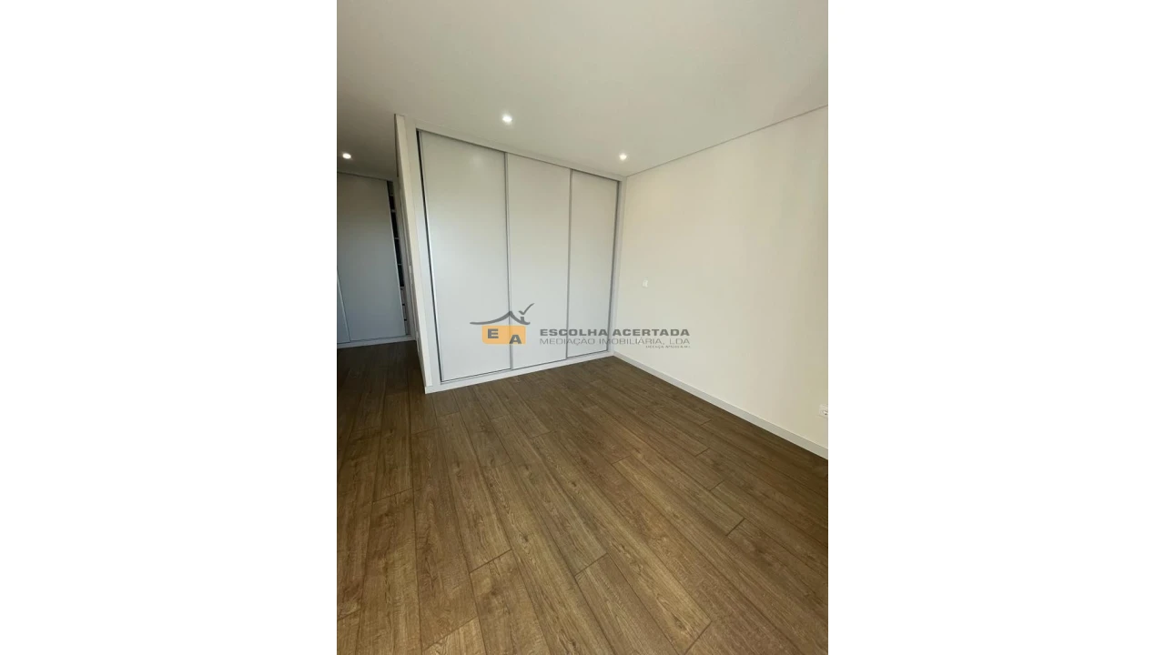 Apartamento T3 para Venda em Cedofeita, Santo Ildefonso, Sé, Miragaia, São Nicolau e Vitória Foto 22