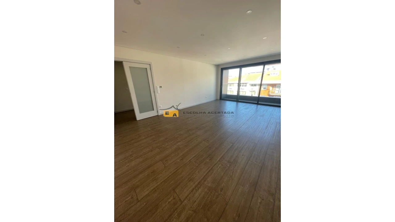 Apartamento T2 para Venda em Cedofeita, Santo Ildefonso, Sé, Miragaia, São Nicolau e Vitória Foto 13
