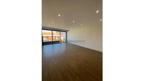 Apartamento T2 para Venda em Cedofeita, Santo Ildefonso, Sé, Miragaia, São Nicolau e Vitória