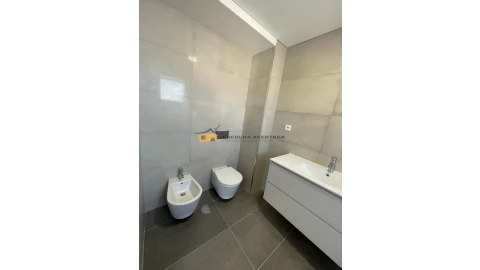 Apartamento T2 para Venda em Cedofeita, Santo Ildefonso, Sé, Miragaia, São Nicolau e Vitória