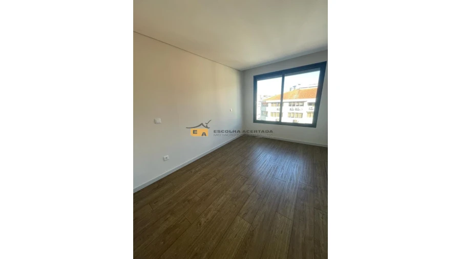 Apartamento T2 para Venda em Cedofeita, Santo Ildefonso, Sé, Miragaia, São Nicolau e Vitória Foto 14