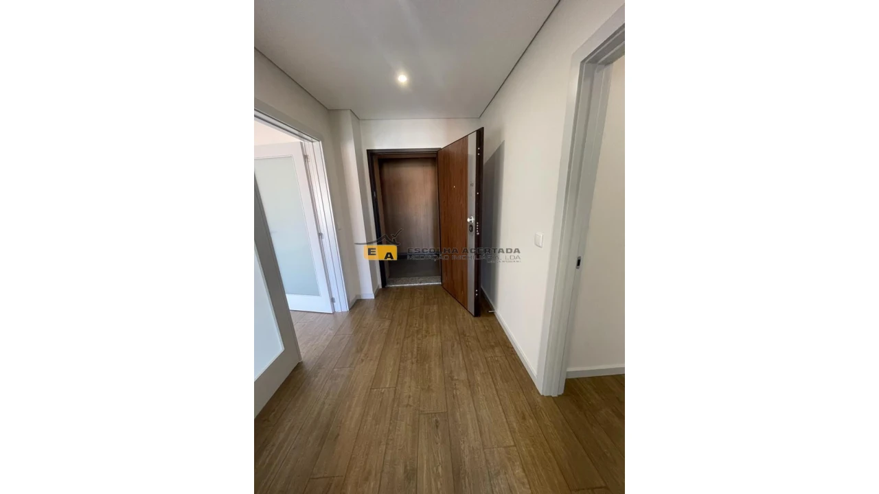 Apartamento T2 para Venda em Cedofeita, Santo Ildefonso, Sé, Miragaia, São Nicolau e Vitória Foto 10
