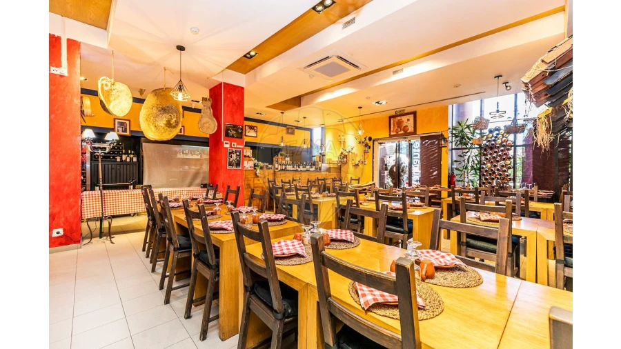 Negócio para Venda em São Domingos de Benfica Foto 2