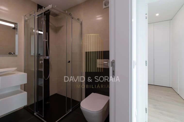 Apartamento T2 para Venda em Alcochete Foto 8