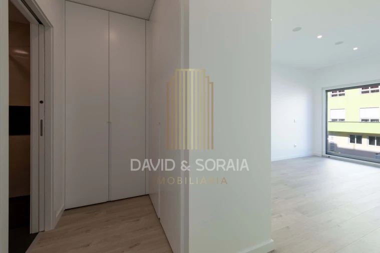 Apartamento T2 para Venda em Alcochete Foto 13
