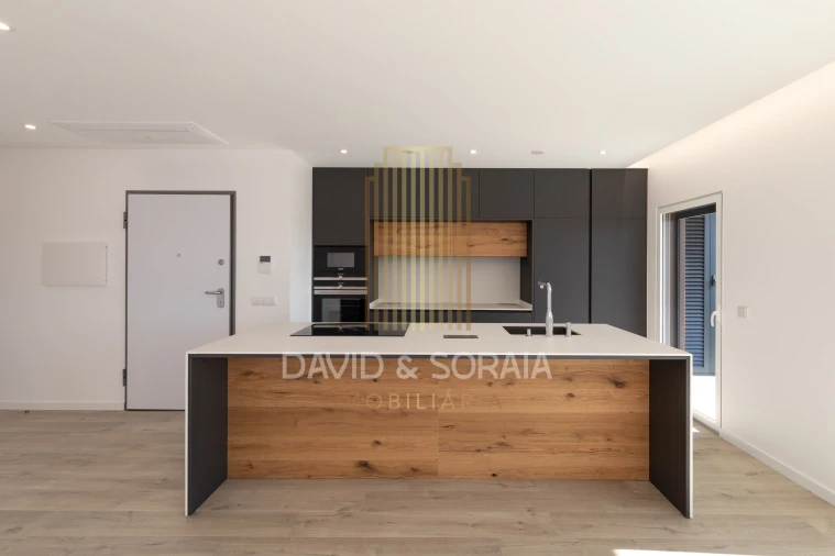 Apartamento T3 para Venda em Alcochete Foto 5