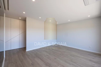 Apartamento T4 para Venda em Alcochete