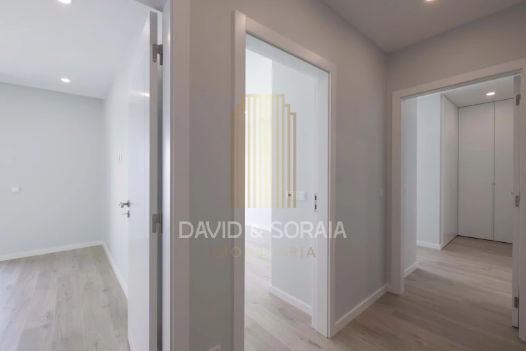 Apartamento T4 para Venda em Alcochete Foto 23
