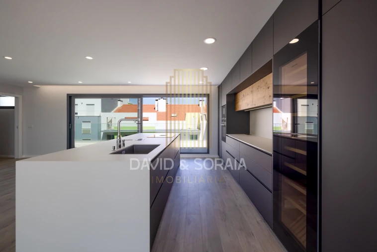 Apartamento T4 para Venda em Alcochete