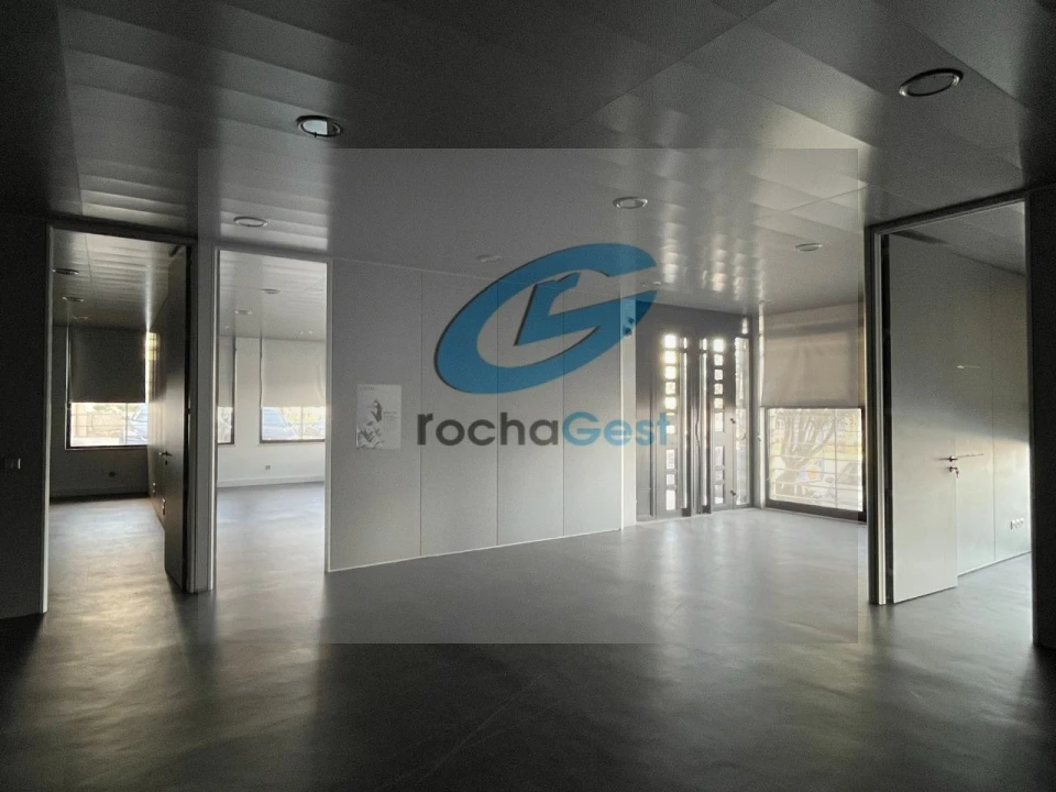 Escritório para Arrendamento em Custóias, Leça do Balio e Guifões Foto 7