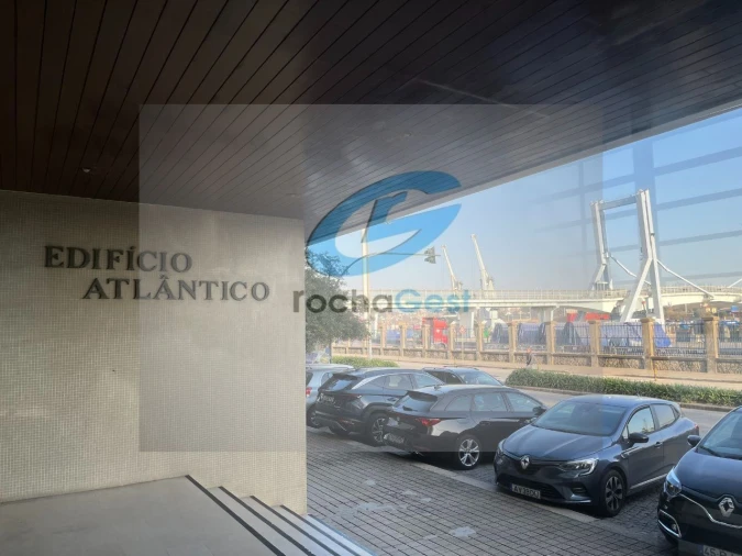 Escritório para Arrendamento em Custóias, Leça do Balio e Guifões Foto 4