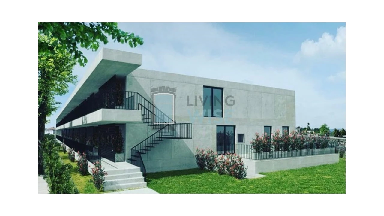 Apartamento T1 para Venda em Amares e Figueiredo Foto 3