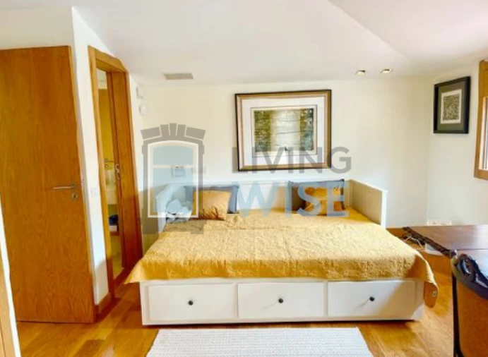 Moradia T4 para Venda em Aldoar, Foz do Douro e Nevogilde Foto 8