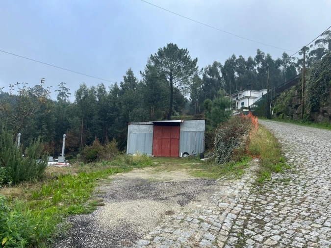 Terreno para Venda em Rebordosa Foto 4