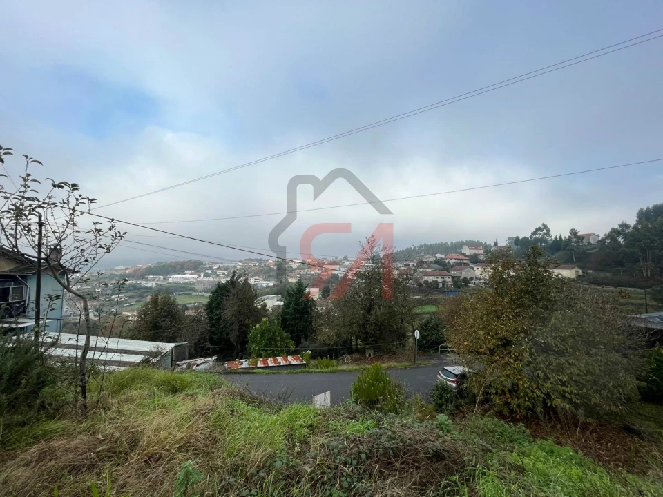 Terreno para Venda em Rebordosa Foto 10