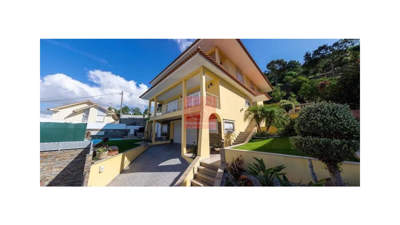 Moradia T4 para Arrendamento férias em Belinho e Mar Foto 1