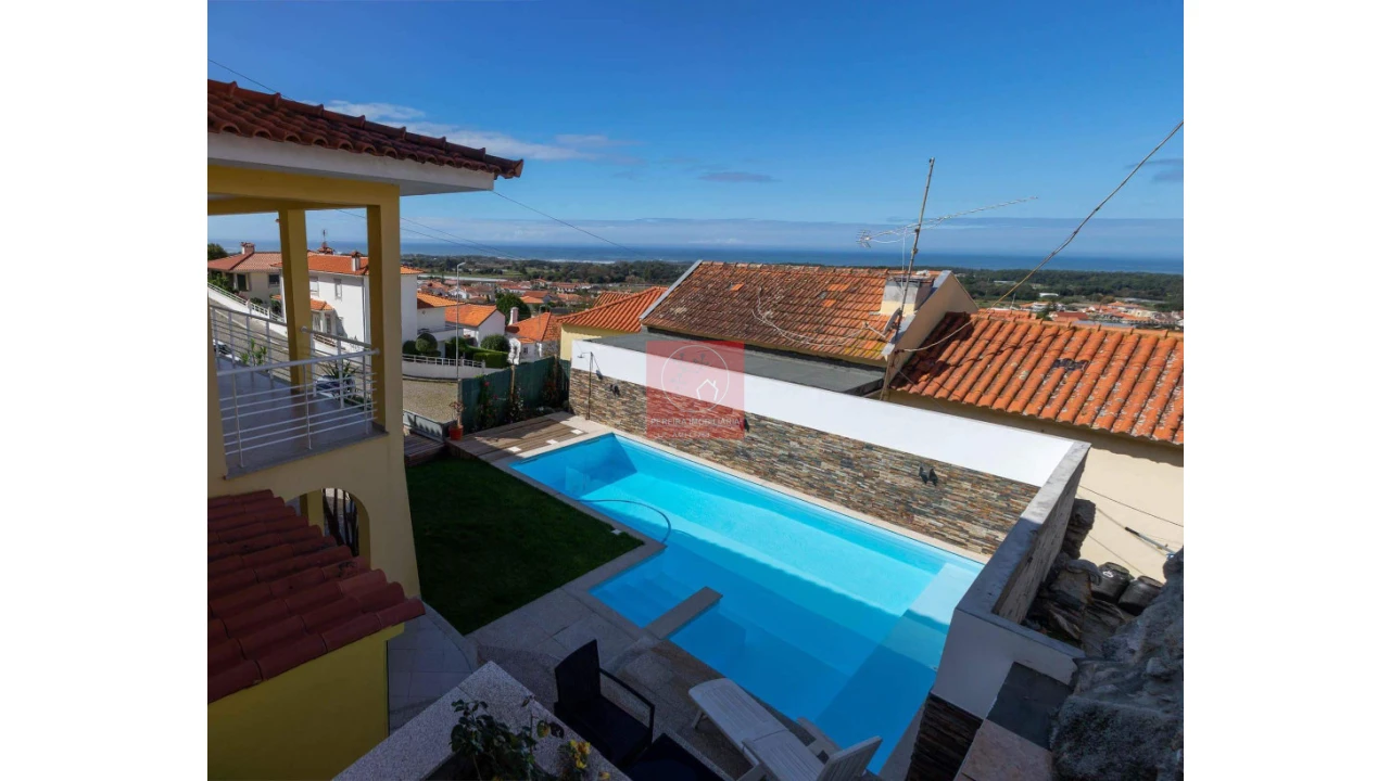 Moradia T4 para Arrendamento férias em Belinho e Mar Foto 5