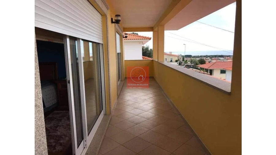 Moradia T4 para Arrendamento férias em Belinho e Mar Foto 10