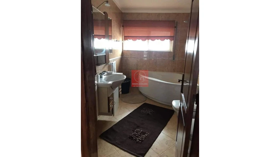 Moradia T4 para Arrendamento férias em Belinho e Mar Foto 14