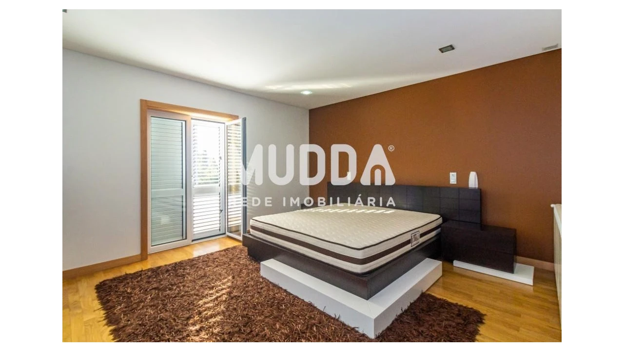 Moradia T3 para Venda em Caldas de São Jorge e Pigeiros Foto 13