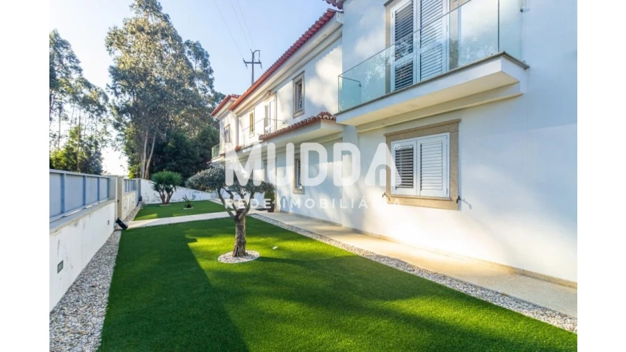 Moradia T3 para Venda em Caldas de São Jorge e Pigeiros Foto 39